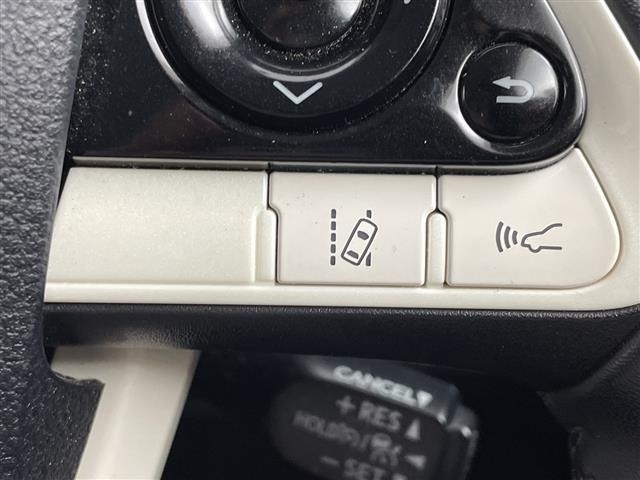 Toyota PRIUS 2016 7637628-11