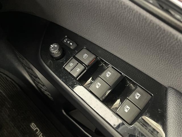 Toyota PRIUS 2016 7637628-22