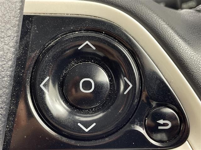 Toyota PRIUS 2016 7637628-9