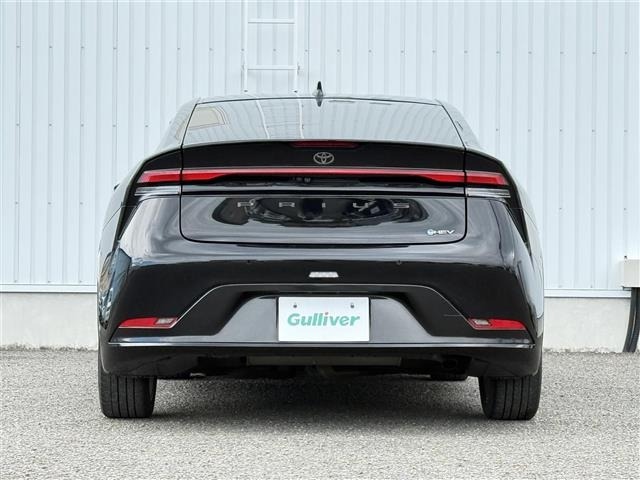 Toyota PRIUS 2023 7637629-20
