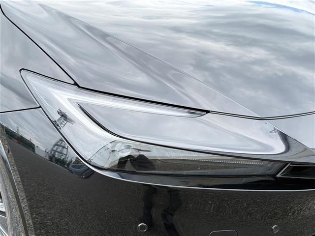 Toyota PRIUS 2023 7637629-4