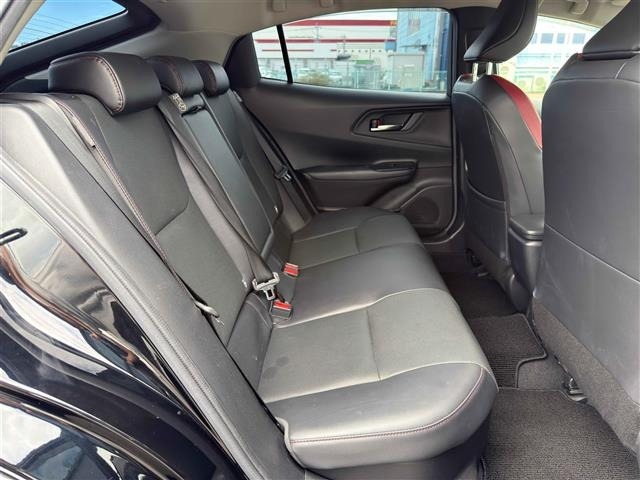 Toyota PRIUS 2023 7637629-8