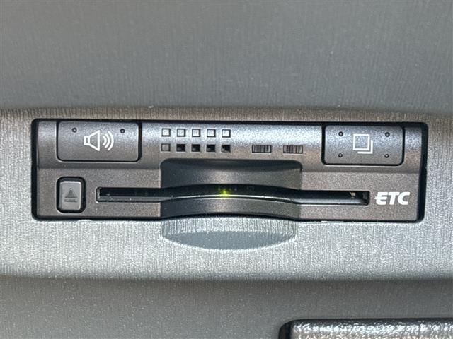 Toyota PRIUS 2010 7637641-21