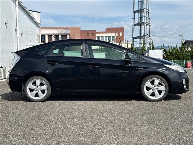 Toyota PRIUS 2010 7637641-22