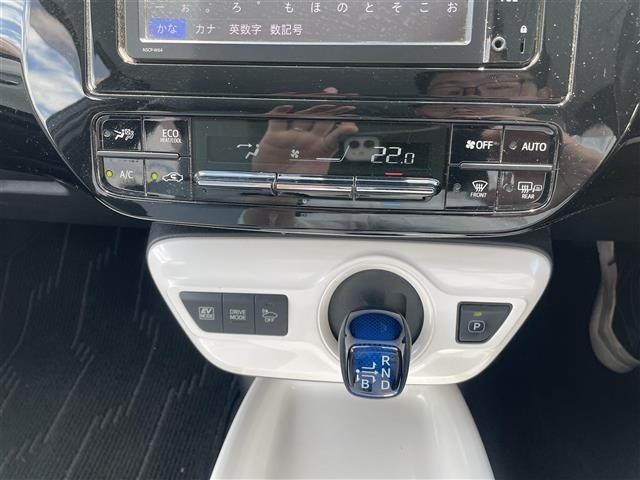 Toyota PRIUS 2016 7637642-10
