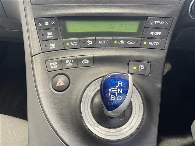 Toyota PRIUS 2011 7637651-11