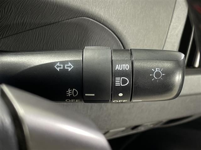 Toyota PRIUS 2015 7637666-22
