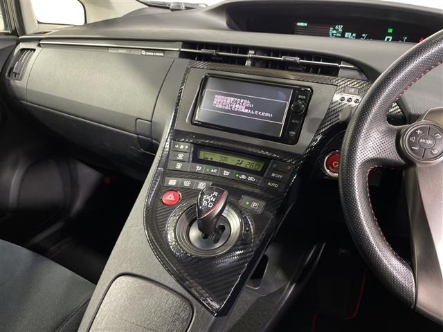 Toyota PRIUS 2015 7637666-3