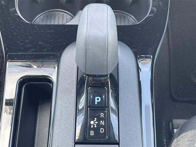 Toyota PRIUS 2023 7637691-10