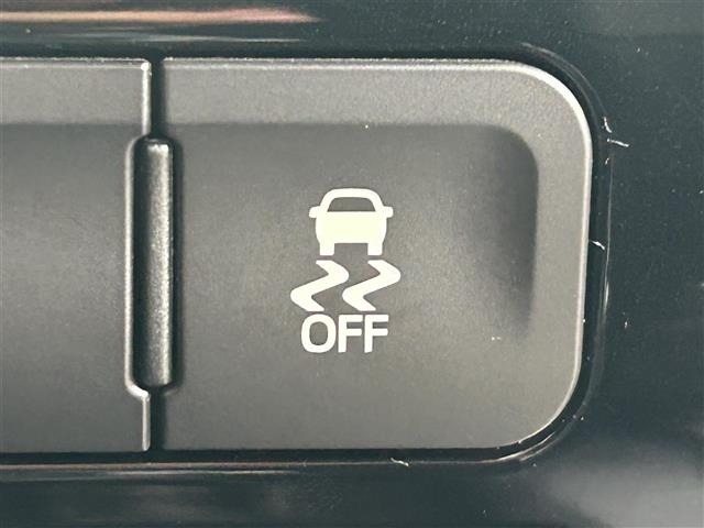 Toyota PRIUS 2017 7637693-14