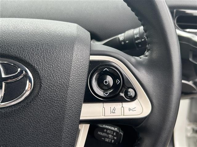 Toyota PRIUS 2017 7637693-19
