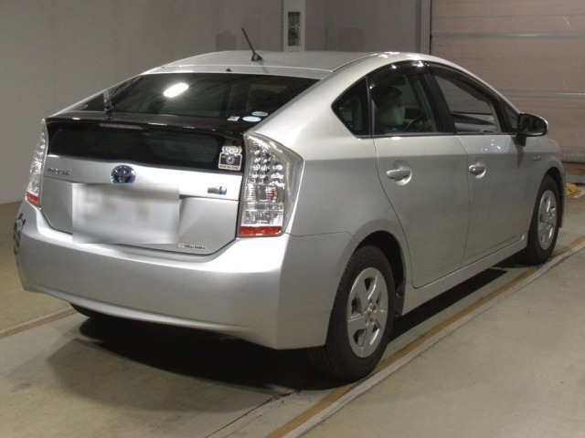 Toyota PRIUS 2010 7637860-1