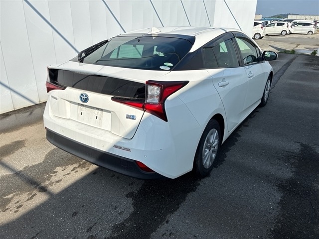 Toyota PRIUS 2021 7637967-8