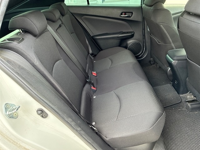 Toyota PRIUS 2021 7637979-6