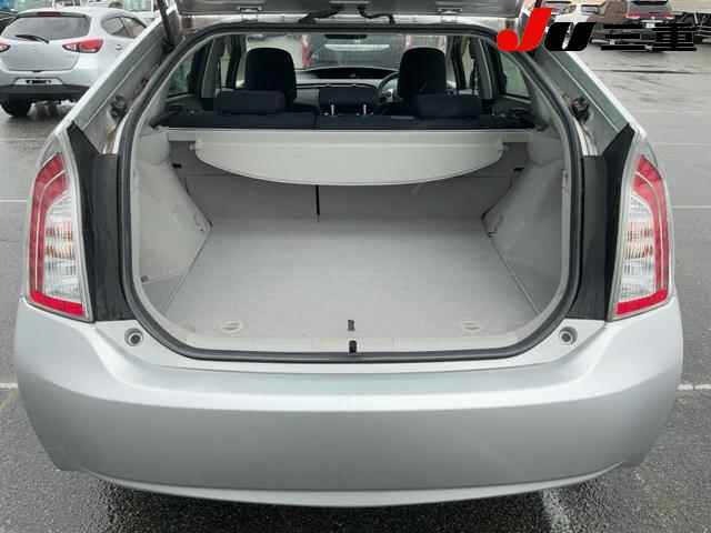 Toyota PRIUS 2014 7638053-7
