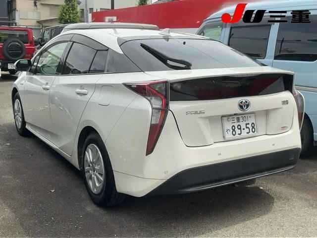 Toyota PRIUS 2018 7638054-1