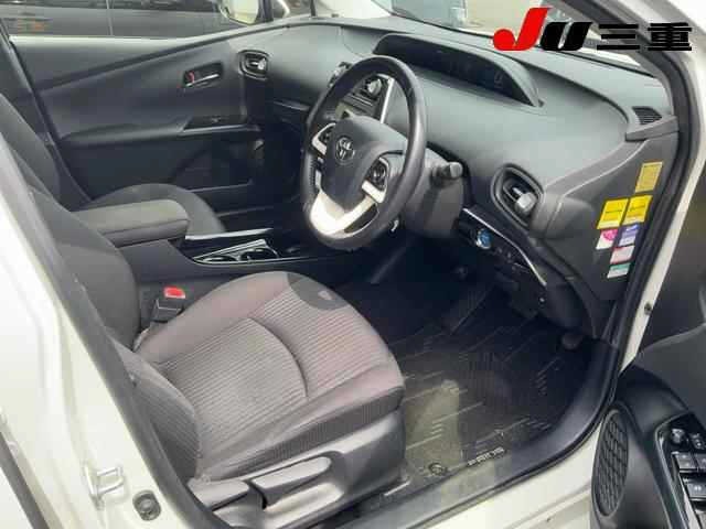 Toyota PRIUS 2018 7638054-4