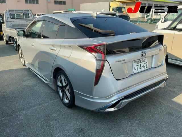 Toyota PRIUS 2015 7638062-1