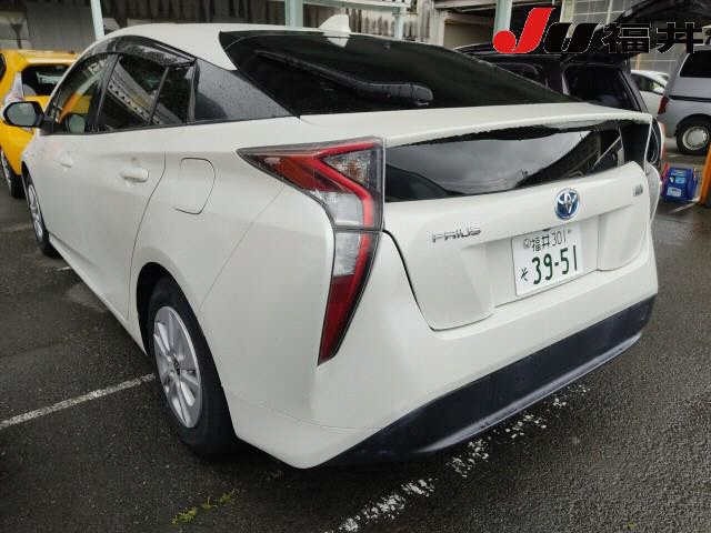 Toyota PRIUS 2016 7638173-1