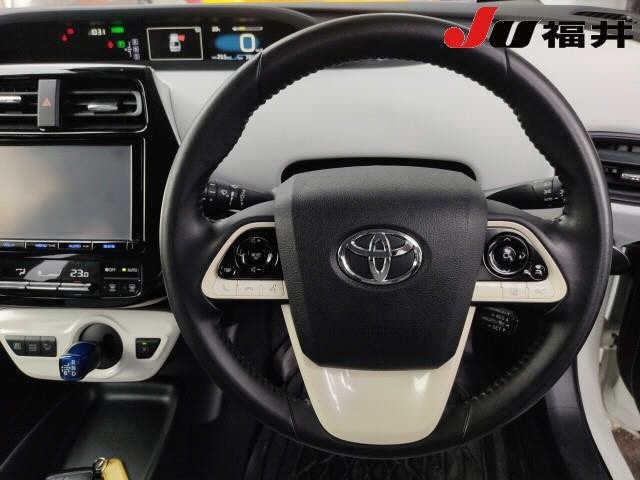 Toyota PRIUS 2016 7638173-4