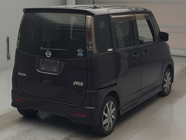 Nissan ROOX 2012 7631047-1