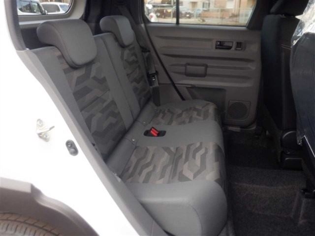 Daihatsu TAFT 2025 7643332-6