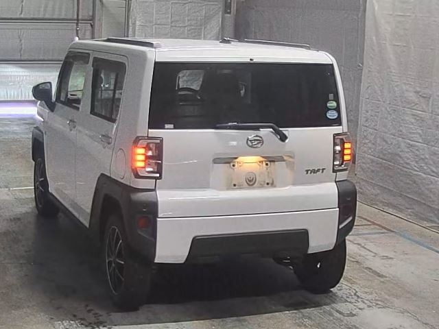 Daihatsu TAFT 2020 7643357-8