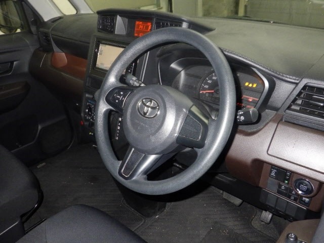Toyota TANK 2016 7643901-3