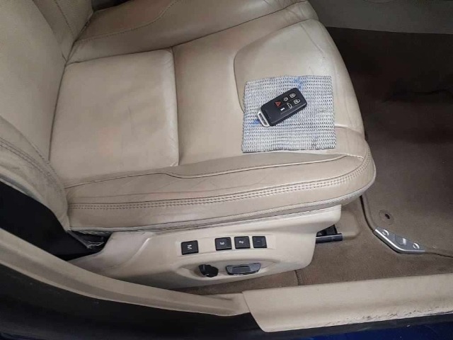 Volvo V60 2012 7639924-10