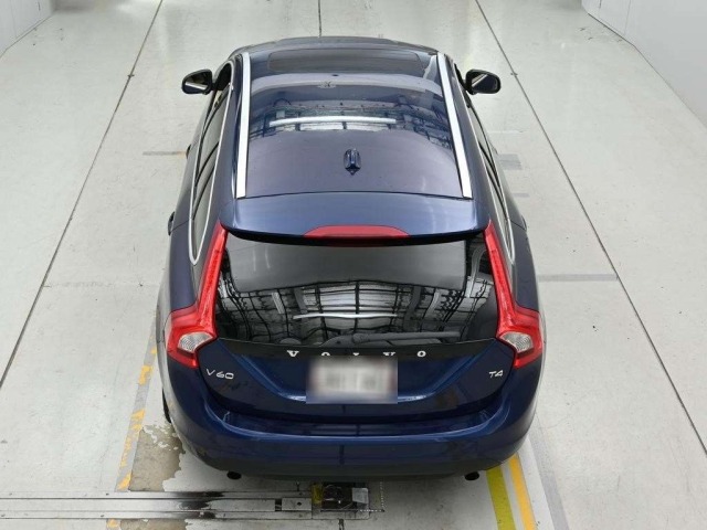Volvo V60 2012 7639924-8
