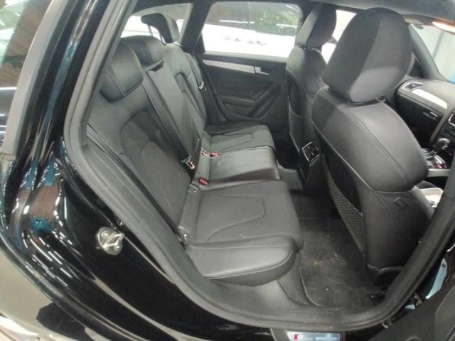 Audi A4 2009 7657467-12
