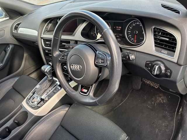 Audi A4 2013 7657472-3