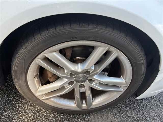 Audi A4 2013 7657472-9