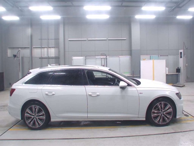 Audi A6 2020 7645778-3