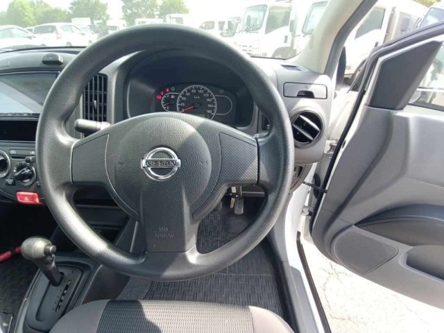 Nissan AD VAN 2021 7659437-9