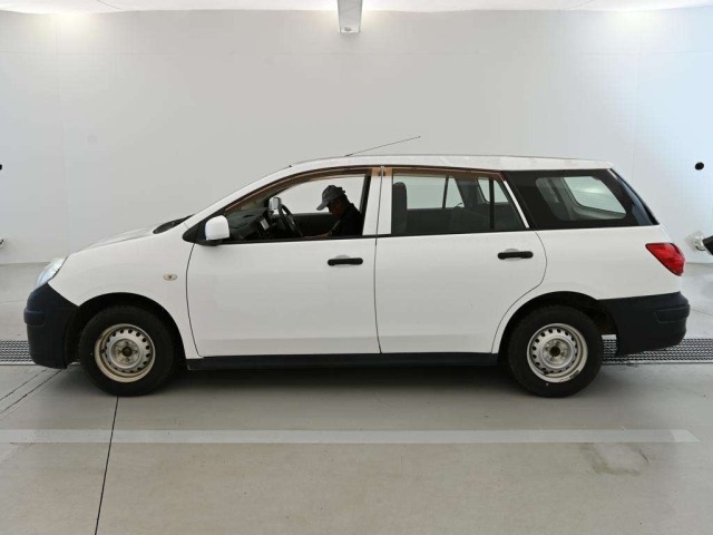 Nissan AD VAN 2016 7659448-4