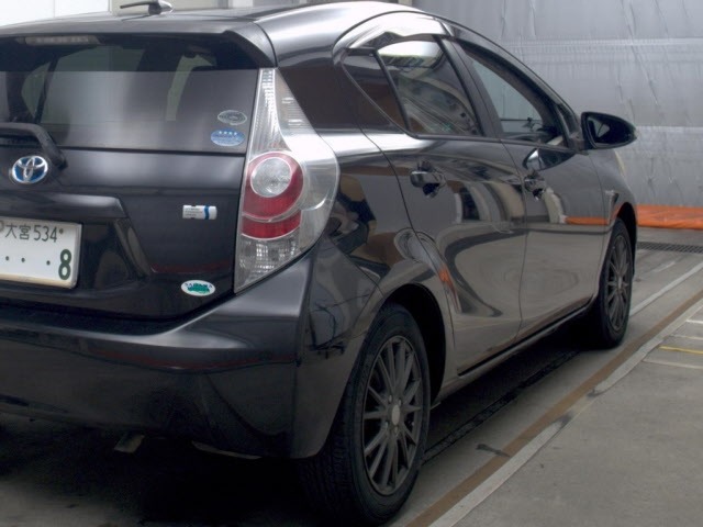 Toyota AQUA 2014 7659754-5