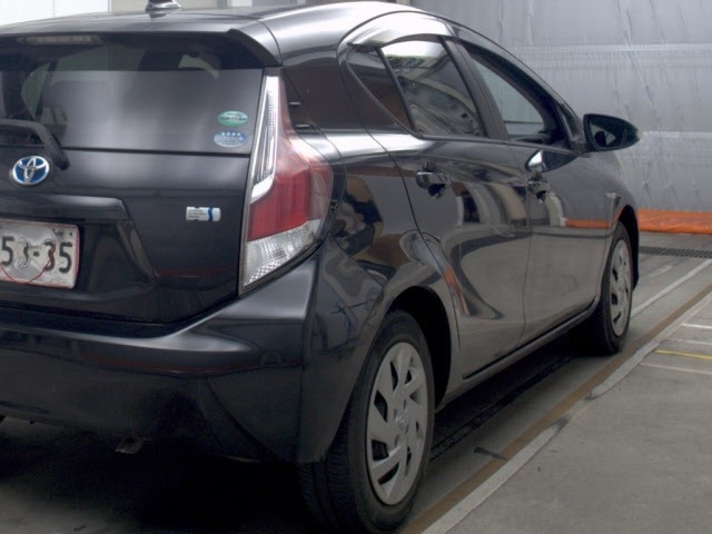 Toyota AQUA 2015 7659757-5