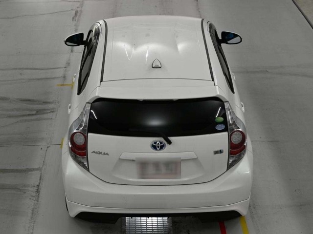 Toyota AQUA 2013 7659769-8