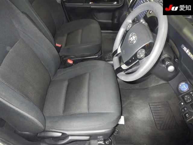 Toyota AQUA 2017 7659776-6