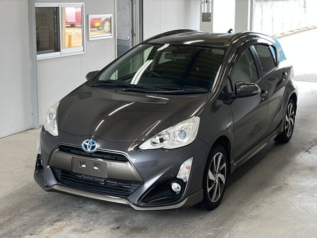 Toyota AQUA 2015 7659779-0
