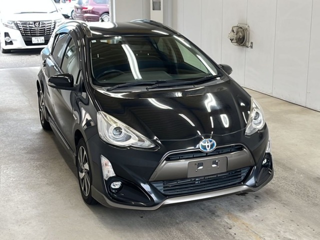 Toyota AQUA 2015 7659780-4