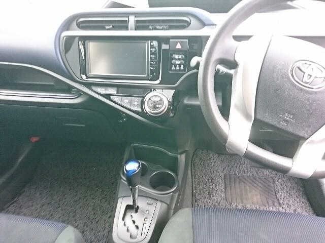 Toyota AQUA 2015 7659785-6