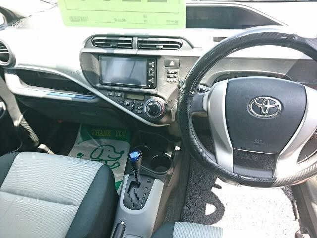 Toyota AQUA 2014 7659787-6
