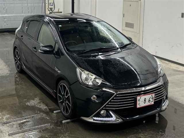 Toyota AQUA 2014 7659788-0