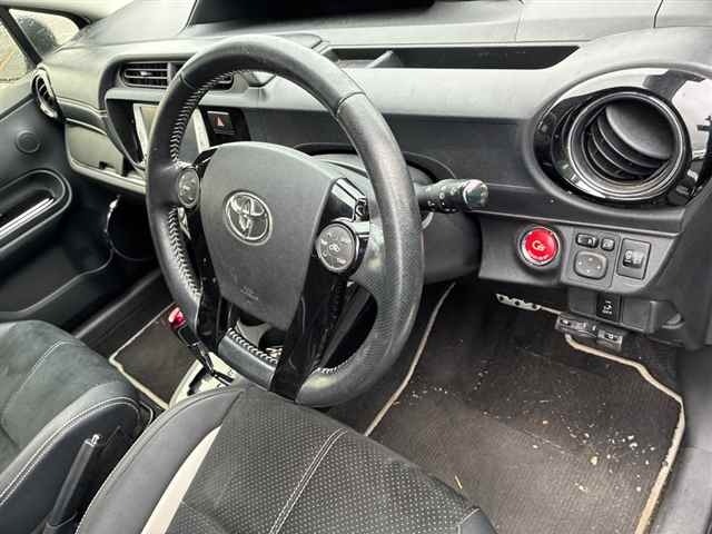 Toyota AQUA 2014 7659788-3
