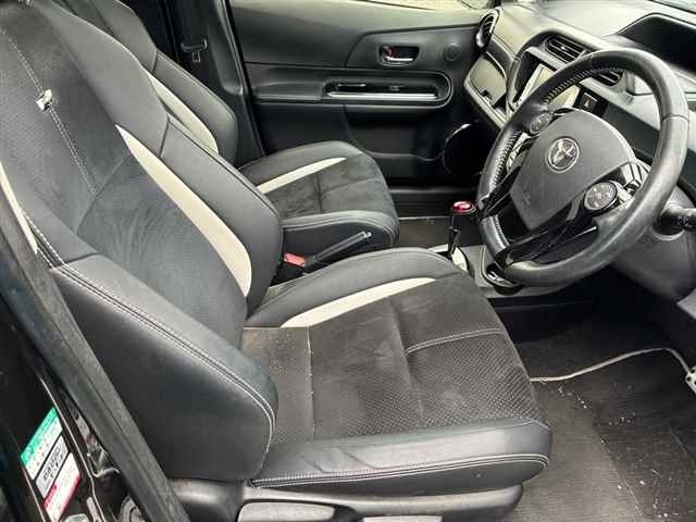 Toyota AQUA 2014 7659788-7