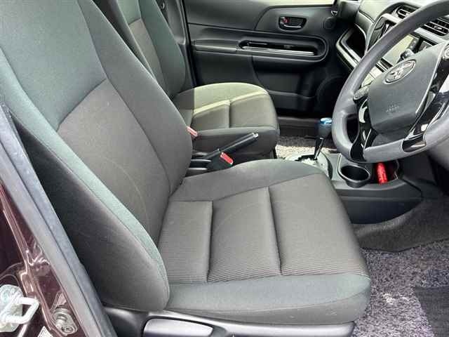 Toyota AQUA 2016 7659789-7