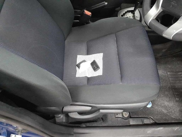 Toyota AQUA 2015 7659815-10