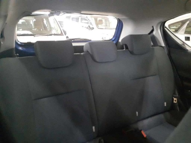 Toyota AQUA 2015 7659815-11